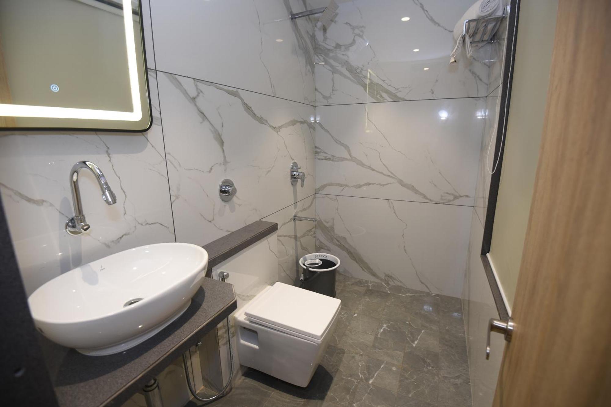 Vishnu Krupa Executive Rooms Virār Zewnętrze zdjęcie
