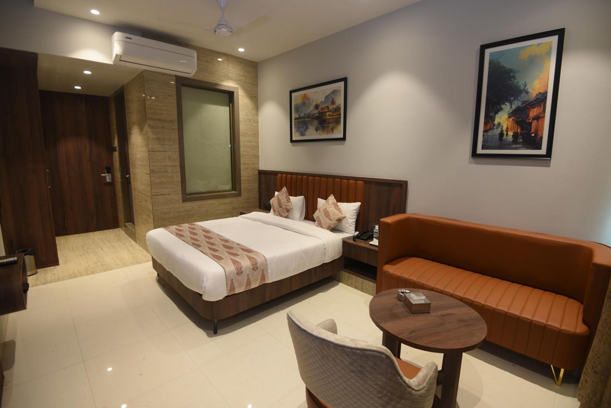 Vishnu Krupa Executive Rooms Virār Zewnętrze zdjęcie